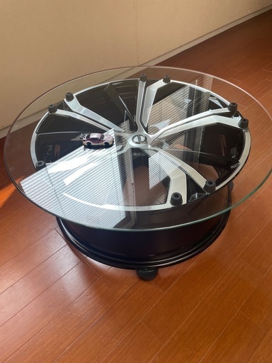 外車ホイールガラステーブル