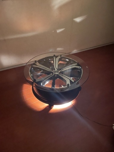 外車ホイールガラステーブル