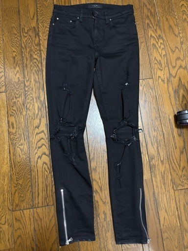 極美品 正規品 AMIRI クラッシュスキニーデニムパンツ ダメージジーンズ