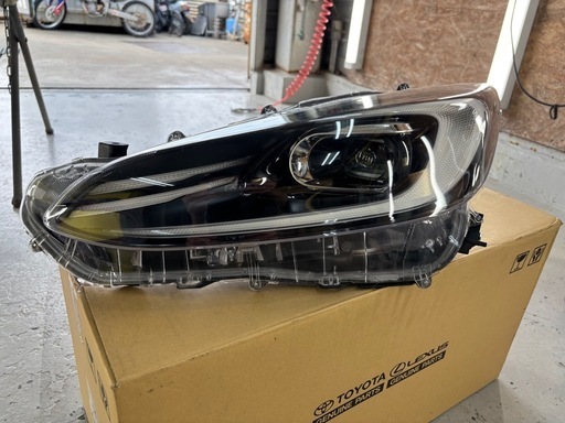 MXPK11 現行アクア　LED ヘッドライト　左