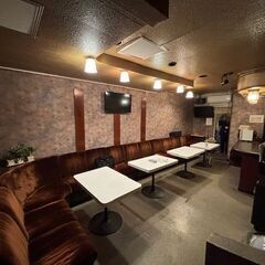 貸店舗（カラオケスナック居抜き）