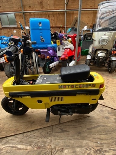 モトコンポ　大変綺麗ですが新車では有りません。