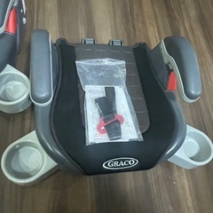 ⭐︎ジュニアシート⭐︎背もたれなし⭐︎在庫２つの画像