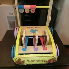 ミテミテ 木製押し車 手押し車 カタカタ 西松屋 歩行器の画像