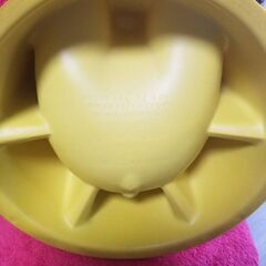 BUMBO  バンボ　ベビーチェア　イエロー　黄色　椅子　ベビー用品の画像