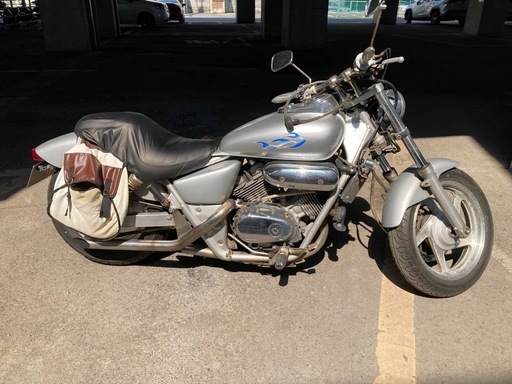 ホンダ　マグナ250