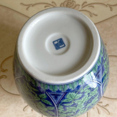 前畑陶器　庫山窯　美濃焼　青華緑彩　花瓶　花器　飾り壺　色絵　染付　花柄　フラワーベースの画像