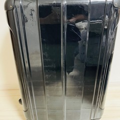 スーツケース 破損部分あり70L
