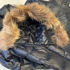 美品　ベルト付き　ダウンジャケット サイズ40　ブランド　毛皮　タヌキ使用の画像