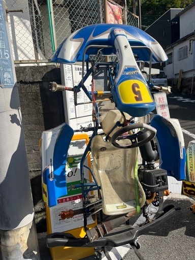 レーシングカート birel TIA スペアパーツ付