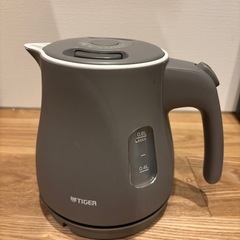 【TIGER】美品　電気ケトル
