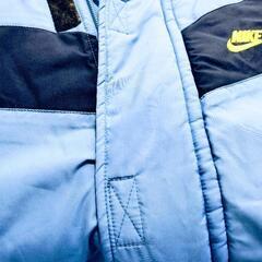 NIKE フィールドコート 110cmの画像