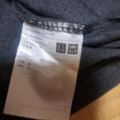 UNIQLOTシャツの画像