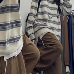 新品未使用　トレーナーの画像