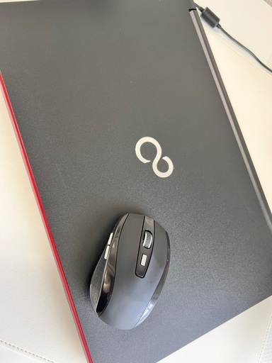 他で売れました。FUJITSU LIFEBOOK A577 大容量16GB SSD512GB