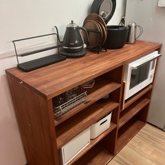 食器棚の画像