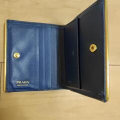 【お譲り先決定済み】PRADA　財布の画像