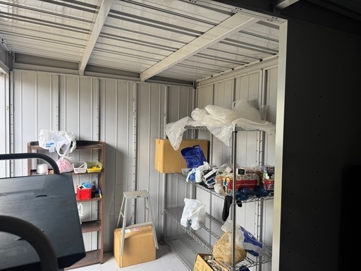 秋葉区発）引き取り限定　大型イナバ物置設置後10年超えだか美品 秋葉区発）引き取り限定 大型イナバ物置設置後10年超えだか美品