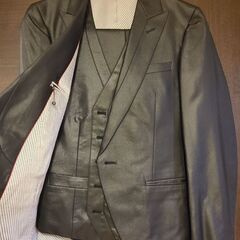 差し上げます■スーツ上下(黒色)　サイズM　175-180cm■美品の画像