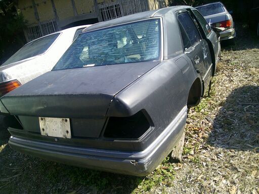 Mベンツ124-E320リサイクル―外装部品各種販売-Rバンパー他