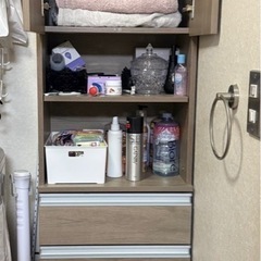 ⚠︎受け渡し予定者決まりました⚠︎出品4月20日まで‼️ラシク 洗面台収納の画像