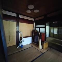 ●20年住んだら家あげます●土地400坪!!●滑川市山側・東福寺、開エリア●古民家●敷金礼金0円●民泊や旅館、カフェゃ事務所、アトリエや寮にも●居室9部屋以上●自由にリノベ可能●眺望良好●富山平野一望●静かな田舎暮らし●利便性良好●RENT●売買も交渉可能● − 富山県
