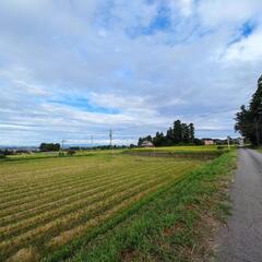 ●20年住んだら家あげます●土地400坪!!●滑川市山側・東福寺、開エリア●古民家●敷金礼金0円●民泊や旅館、カフェゃ事務所、アトリエや寮にも●居室9部屋以上●自由にリノベ可能●眺望良好●富山平野一望●静かな田舎暮らし●利便性良好●RENT●売買も交渉可能● - 不動産