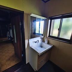 ●20年住んだら家あげます●土地400坪!!●滑川市山側・東福寺、開エリア●古民家●敷金礼金0円●民泊や旅館、カフェゃ事務所、アトリエや寮にも●居室9部屋以上●自由にリノベ可能●眺望良好●富山平野一望●静かな田舎暮らし●利便性良好●RENT●売買も交渉可能● - 滑川市