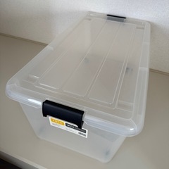 コロ付き収納ボックス　衣装ケース　収納ケースの画像