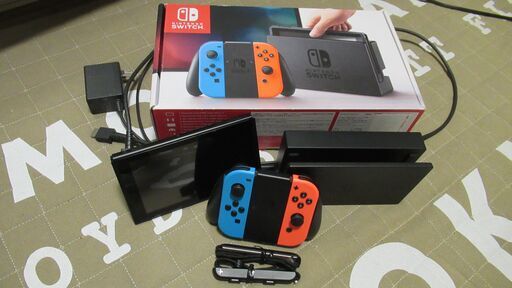 【受け渡し予定者決定】任天堂スイッチ　switch