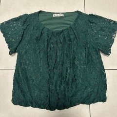 ブラウス