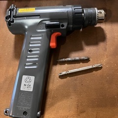 🉐電動ドライバー　電動ドリル　⭐️DIYの画像