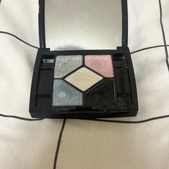 Diorアイシャドウの画像