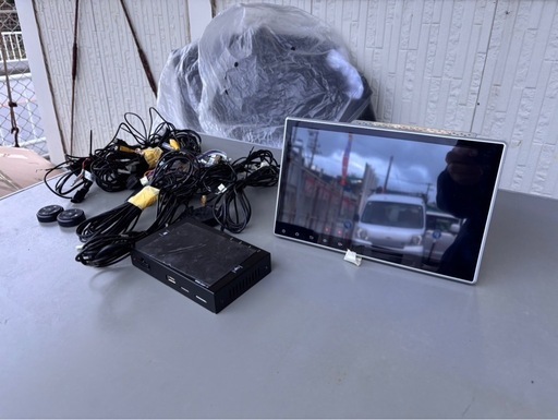 10インチ Androidナビ