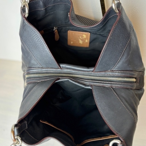 COACH エクスプローテッド トート ショルダー ロゴ金具 c206