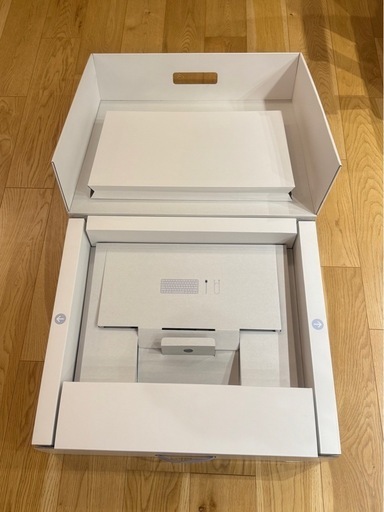 24インチ パープル iMac 4.5K Retinaディスプレイモデル