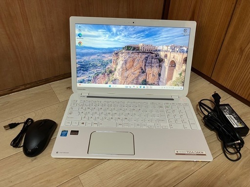【美品】初心者向け dynabook T554 第4世代Core i5 メモリ8GB SSD128GB ノートパソコン