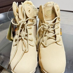 Delta working bootsの画像