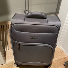 【美品】機内持ち込みスーツケース