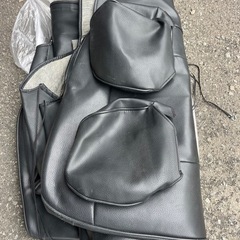 ハイエース　後部座席　シート　ヘッドレスト　カバー