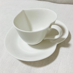 ハート型カップ＆ソーサーの画像