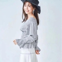 マーキュリーデュオ田中みな実ブラウスの画像