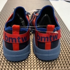 【新品未使用 値下げ】ボディーメーカーアッパーネットスニーカー の画像