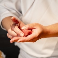 寿司職人募集　未経験者相談　SUSHI WORKS