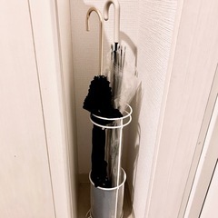 【受け渡し予定者います】
傘たて