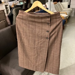 K2504-059 配送不可 UNIQLO スカート ガンクラブ...