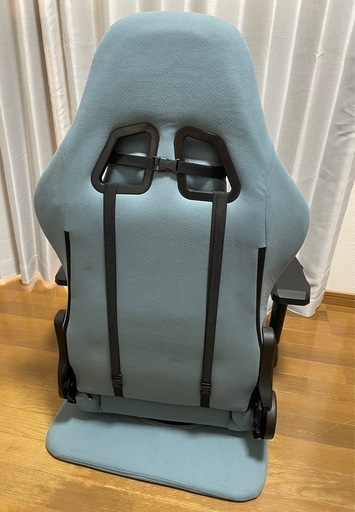 ゲーミングチェア　