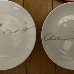 ピングー、SNOOPY、セサミのお皿の画像