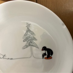 ピングー、SNOOPY、セサミのお皿の画像