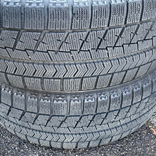 PCD100 5穴　205/60R16 ブリザック　VRX スバル等  
